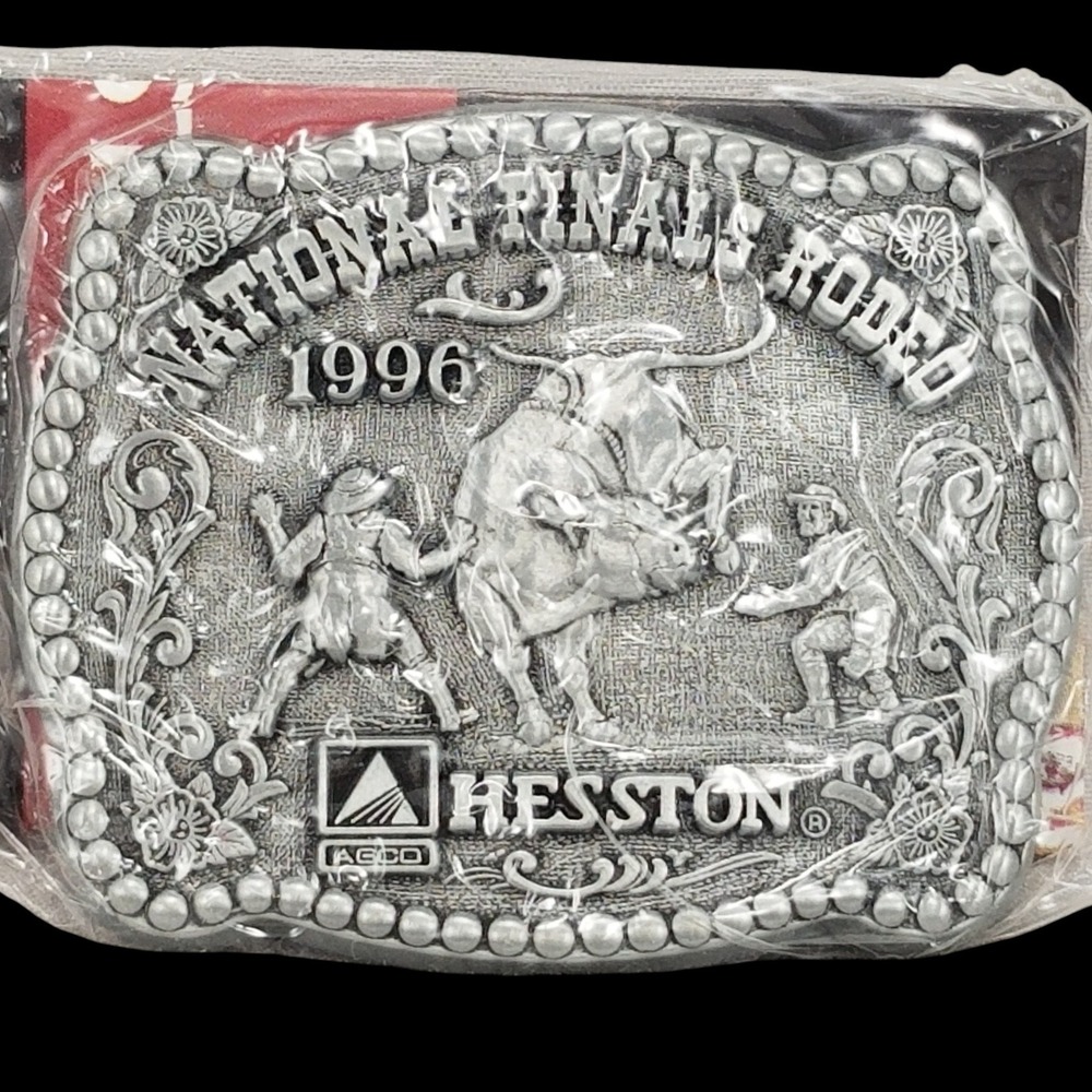 1996 National Finals Rodeo Hesston Small Belt Buckle‎ Bull Rider Western NEW